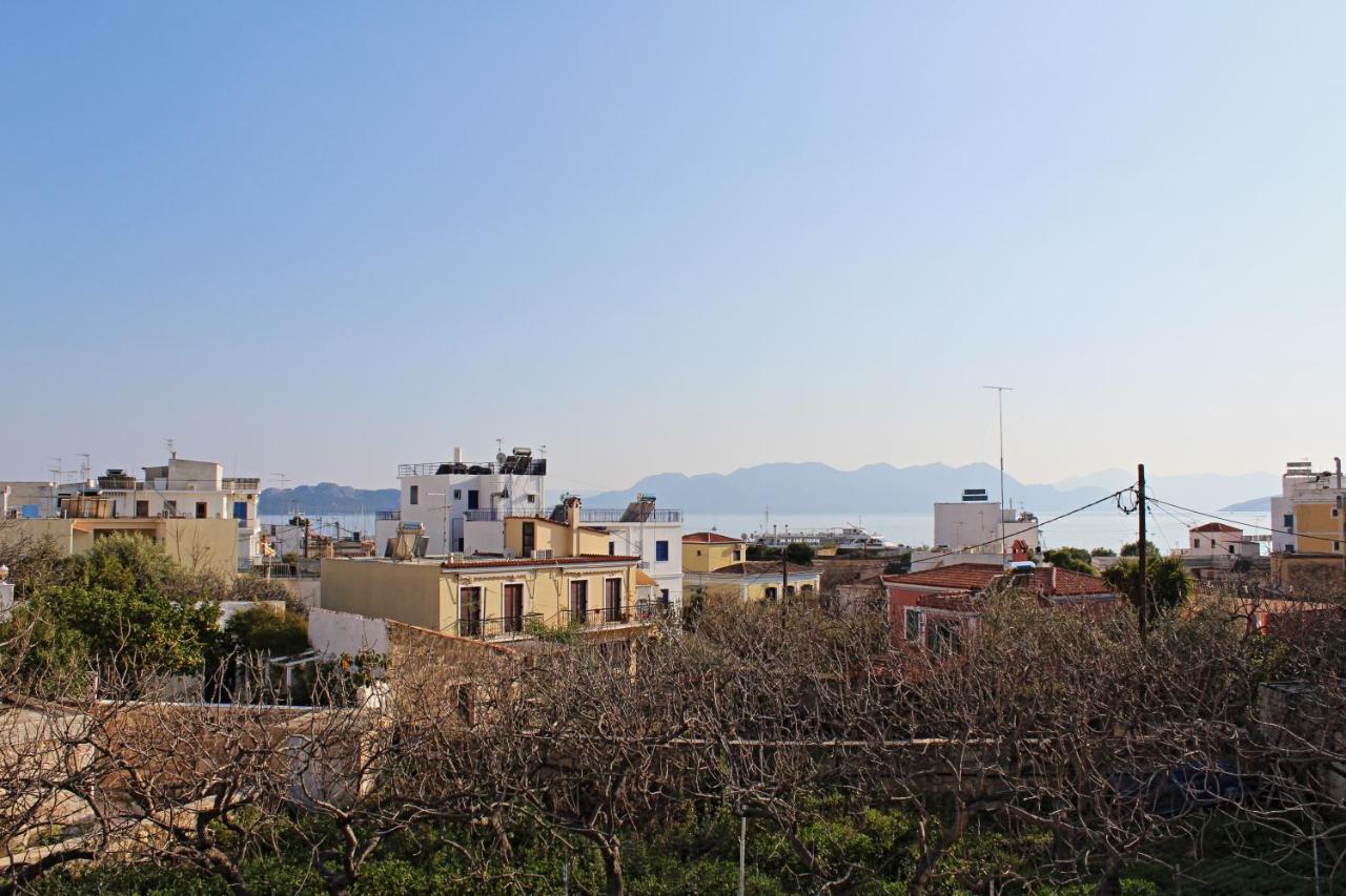 Hotel Aegina Exterior photo